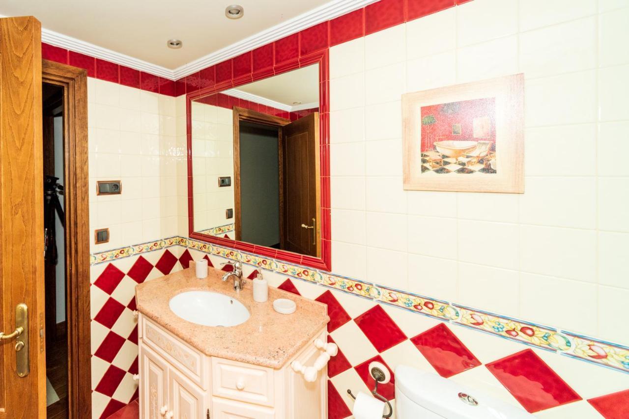 Villa Dolaretxe By Urdaibai Rentals Билбао Екстериор снимка